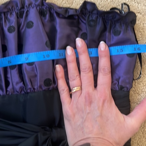 Betsey Johnson Strapless polkadot Partydress, size 8 - Picture 9 of 10